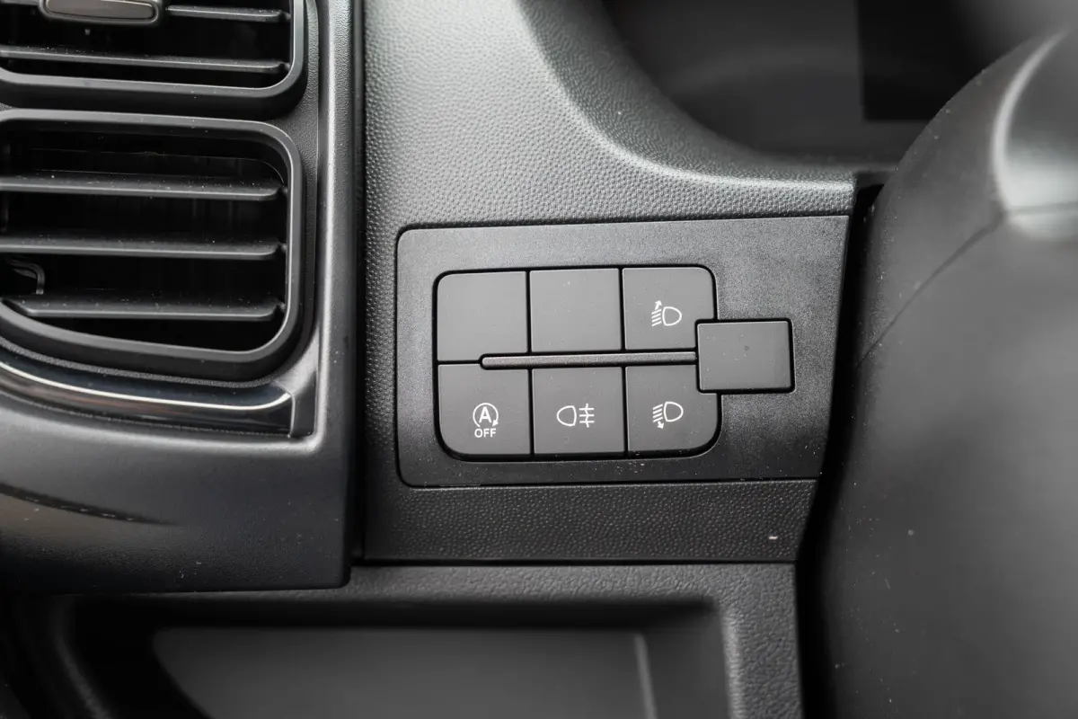 2.2D 140PK Automaat S&S L2H2 3.5T | BPM Vrij! | Climate Controle | Navigatie | Camera | Cruise Controle |