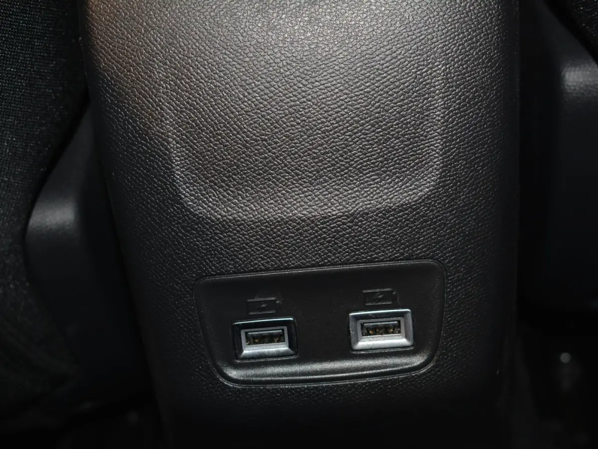 EV Active Pack 50 kWh | SOH 98% | Navigatie | Parkeersensoren achter