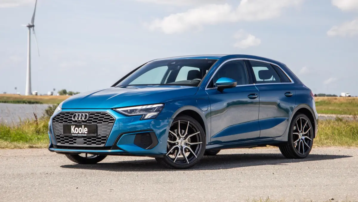 40 TFSI e Advanced edition DEALER ONDERHOUDEN / CRUISE CONTROLE / LEER / STOELVERWARMING