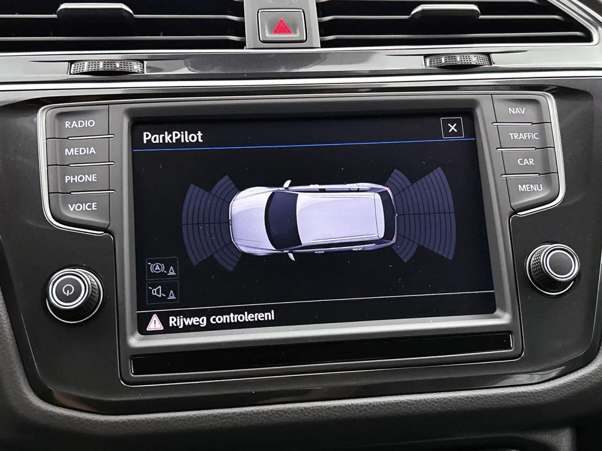 1.4 TSI Connected Series | 125 PK | Lederen Bekleding | Cruise Control | Navigatie | Parkeersensoren