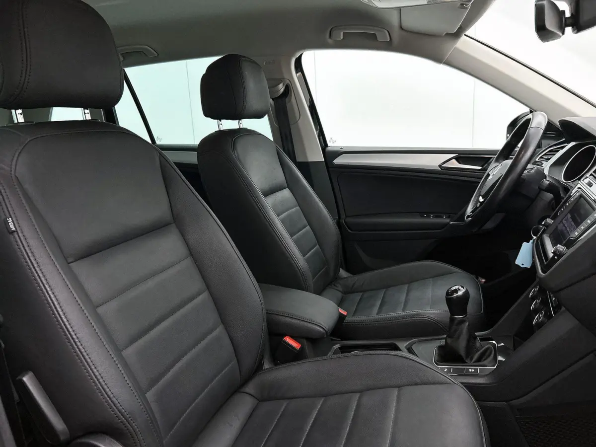 1.4 TSI Connected Series | 125 PK | Lederen Bekleding | Cruise Control | Navigatie | Parkeersensoren