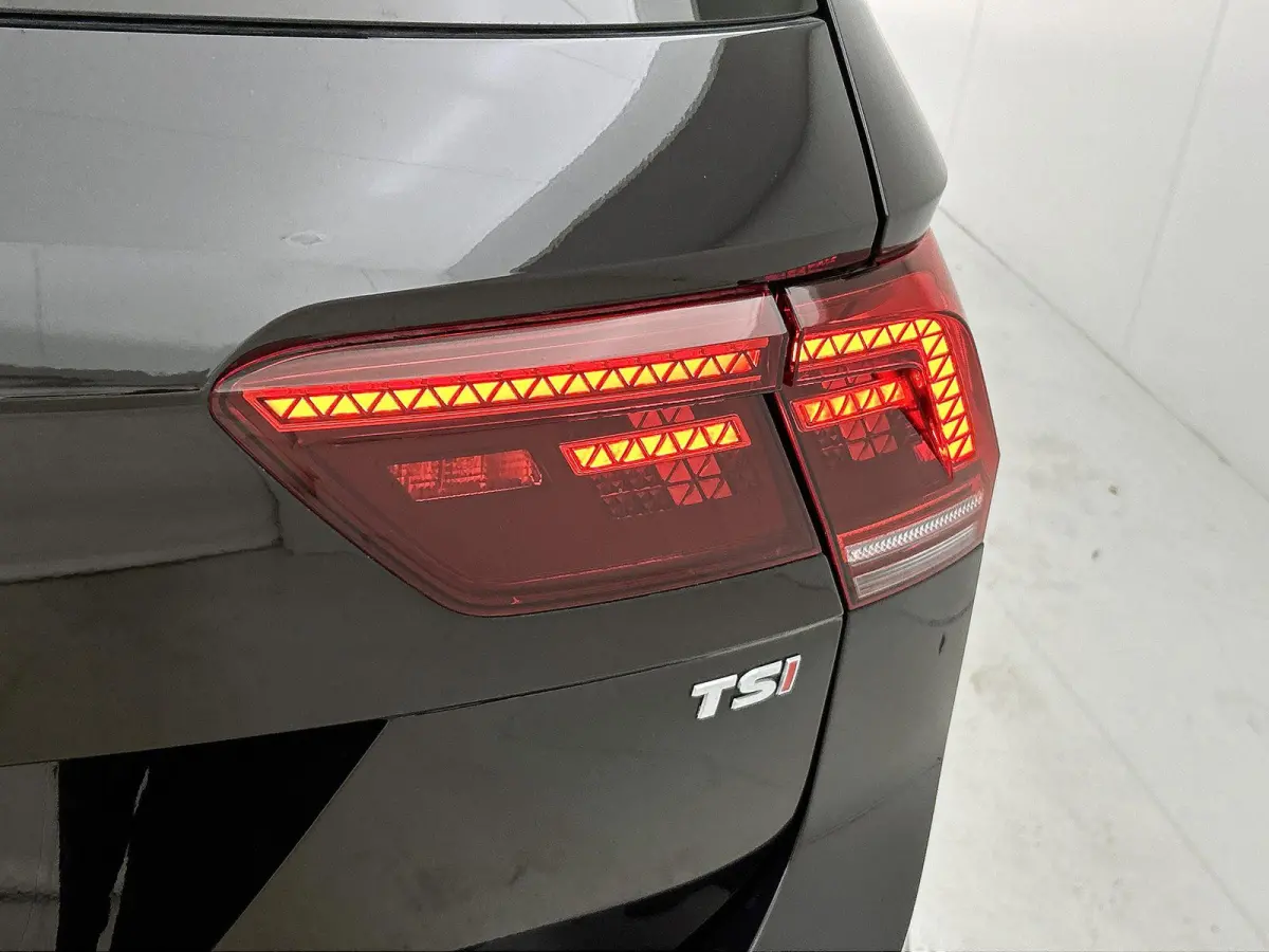 1.4 TSI Connected Series | 125 PK | Lederen Bekleding | Cruise Control | Navigatie | Parkeersensoren