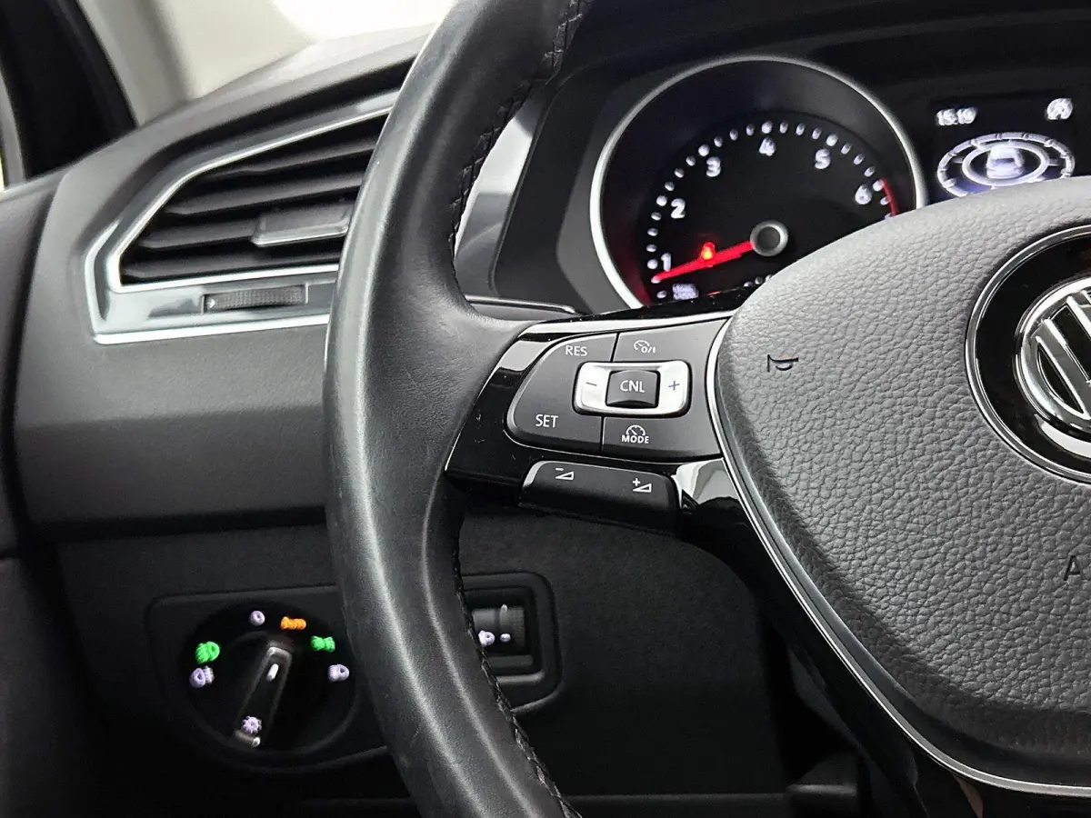 1.4 TSI Connected Series | 125 PK | Lederen Bekleding | Cruise Control | Navigatie | Parkeersensoren