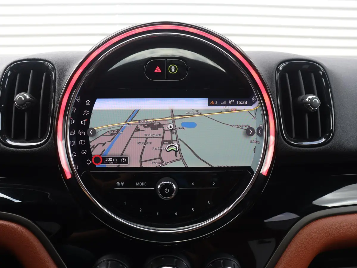 Cooper ALL4 | John Cooper Works + Panodak + Harman Kardon + Adaptive Cruise Control + Comfort Access + Apple Carplay + SOH 90% + 19" JCW Circuit Spoke two-tone