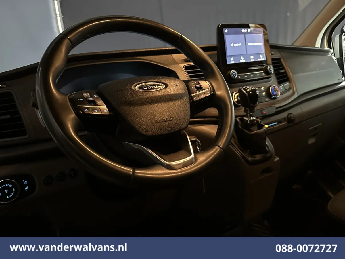 2.0 TDCI 130pk L2H1 Euro6 Airco | Camera | LED | Apple Carplay | Cruisecontrol | 2800kg Trekhaak Cruisecontrol, Stoelverwarming, Verwarmde voorruit, Parkeersensoren, Bijrijdersbank