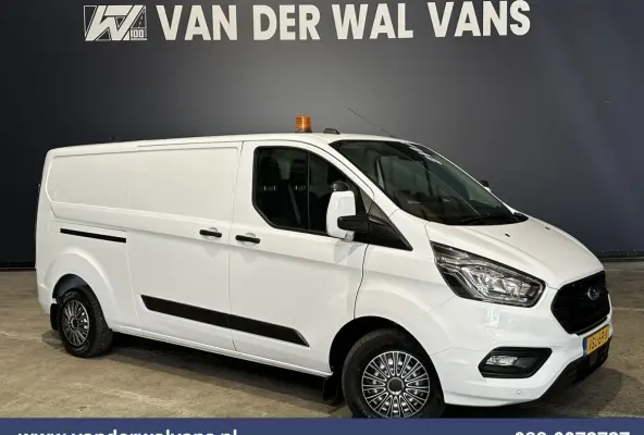 2.0 TDCI 130pk L2H1 Euro6 Airco | Camera | LED | Apple Carplay | Cruisecontrol | 2800kg Trekhaak Cruisecontrol, Stoelverwarming, Verwarmde voorruit, Parkeersensoren, Bijrijdersbank