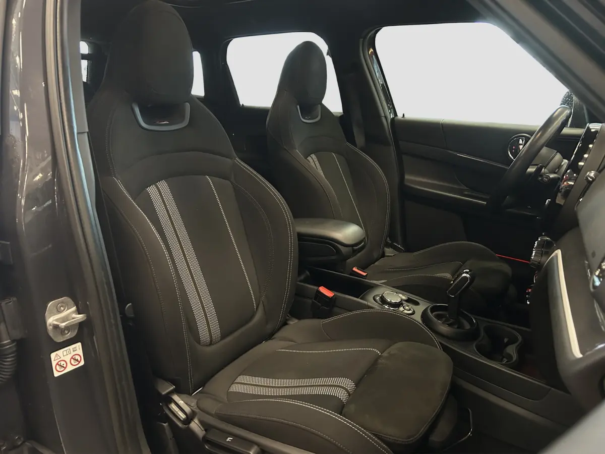 2.0 Cooper S Knightsbridge Edition | Pano | Adap. Cruise | Stoelverwarming | Navigatie | Elek Klep