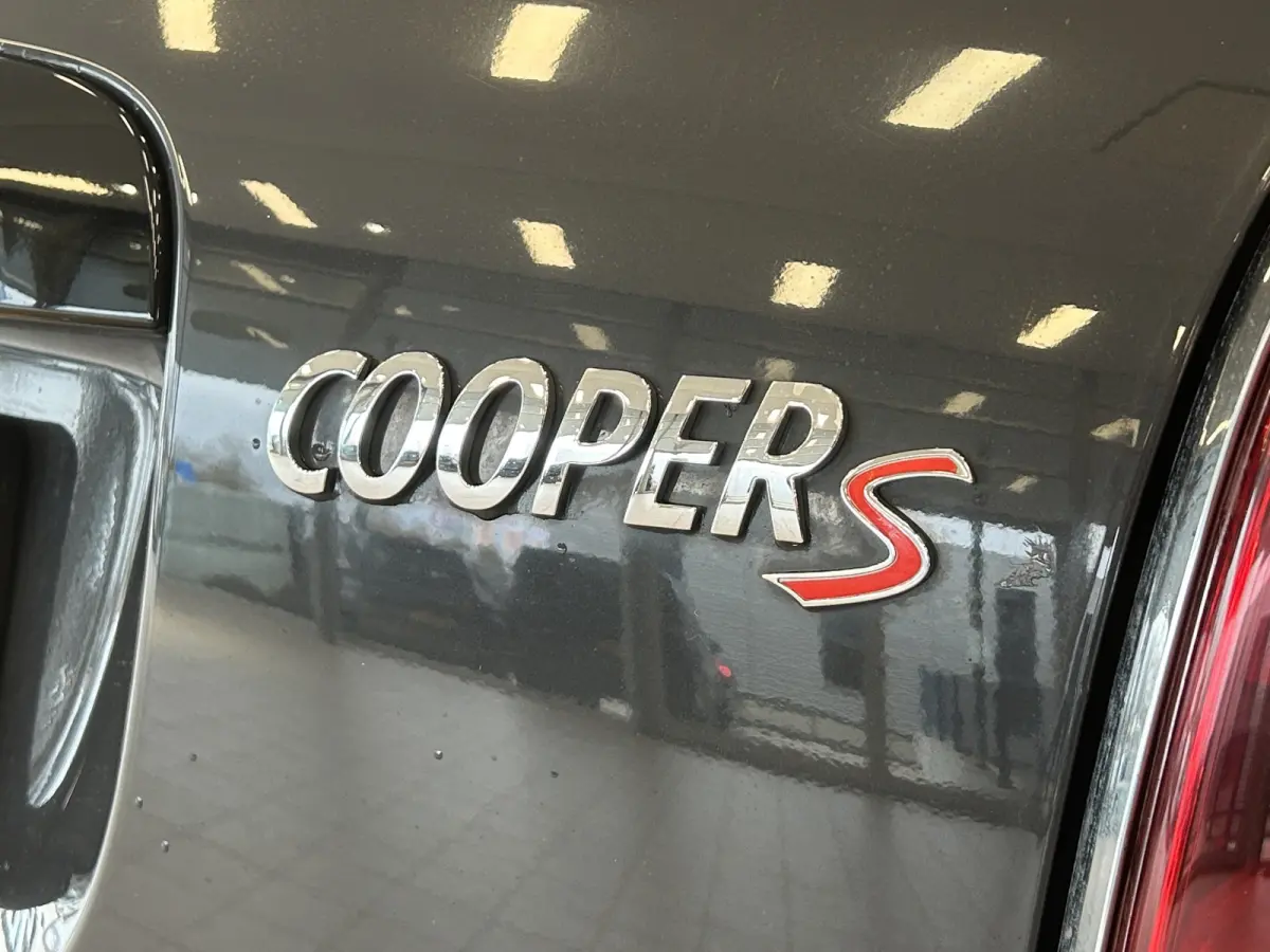 2.0 Cooper S Knightsbridge Edition | Pano | Adap. Cruise | Stoelverwarming | Navigatie | Elek Klep