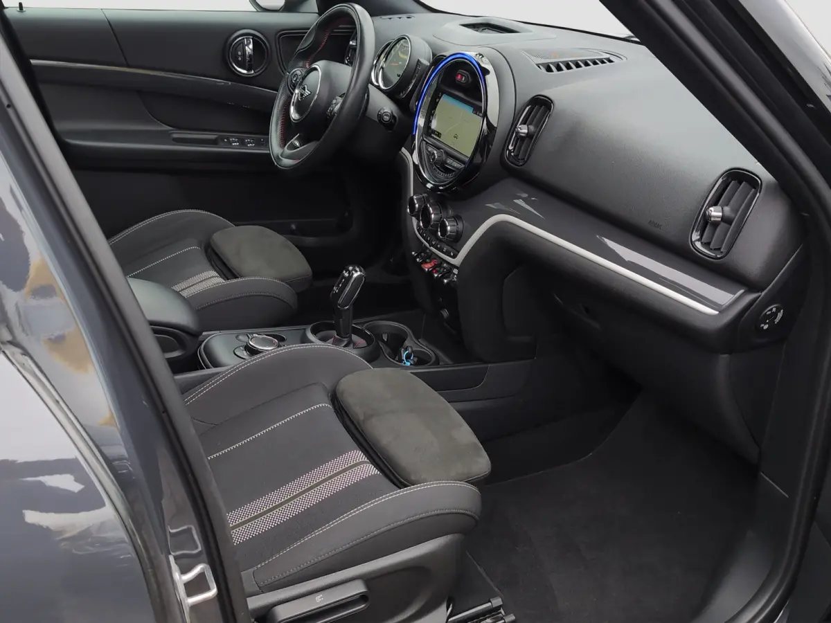 2.0 Cooper S Knightsbridge Edition | Pano | Adap. Cruise | Stoelverwarming | Navigatie | Elek Klep