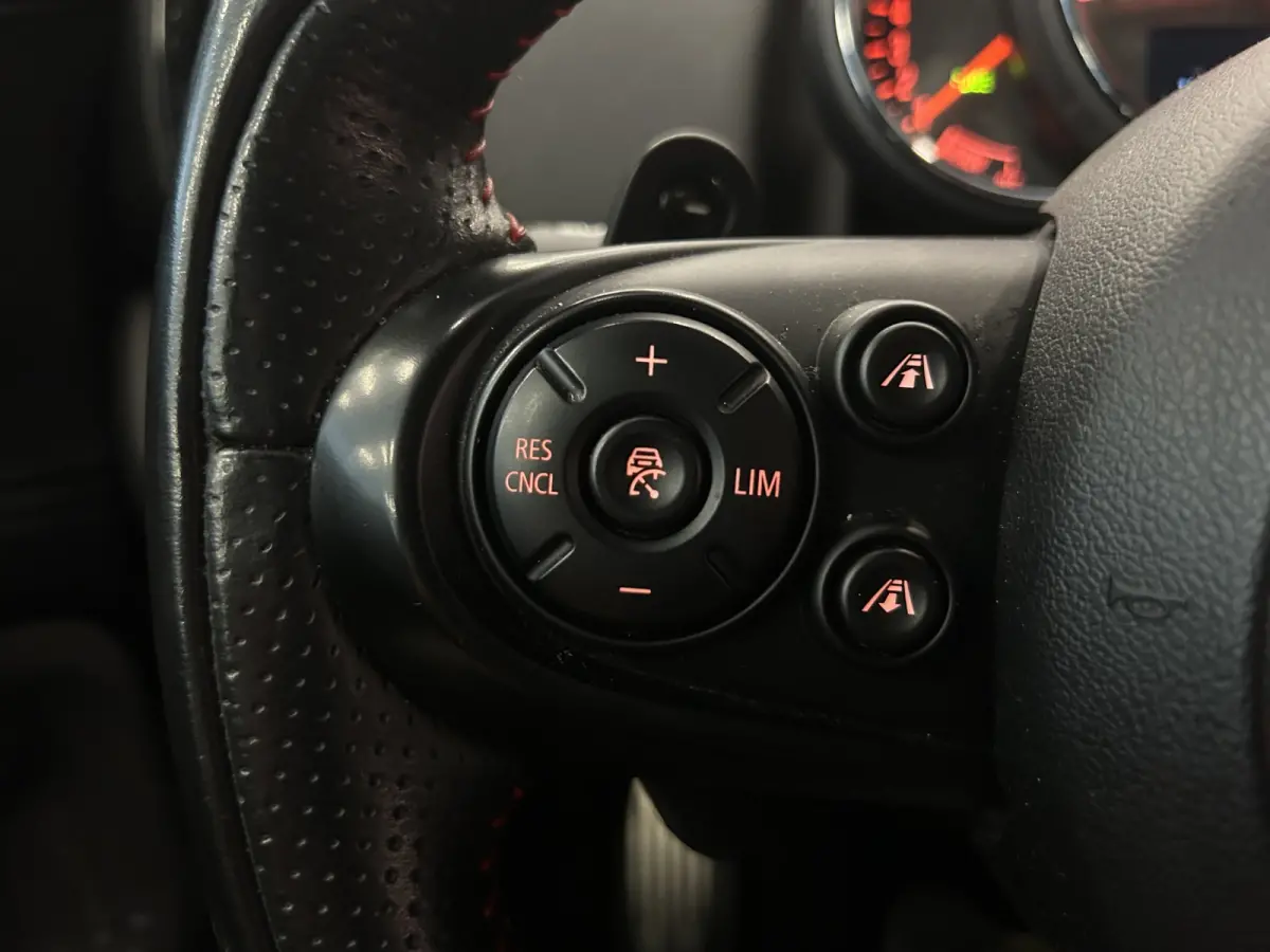 2.0 Cooper S Knightsbridge Edition | Pano | Adap. Cruise | Stoelverwarming | Navigatie | Elek Klep