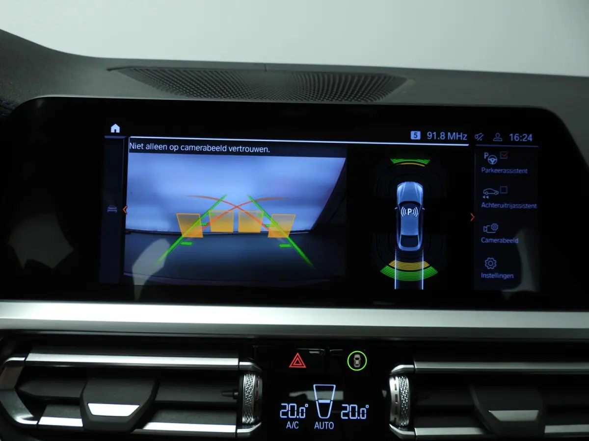 M440i xDrive | M-Sportpakket | LED | Leder | Navigatie | Trekhaak | Schuifdak | Sportstoelen | DAB | hifi speakers | Alu 19 inch