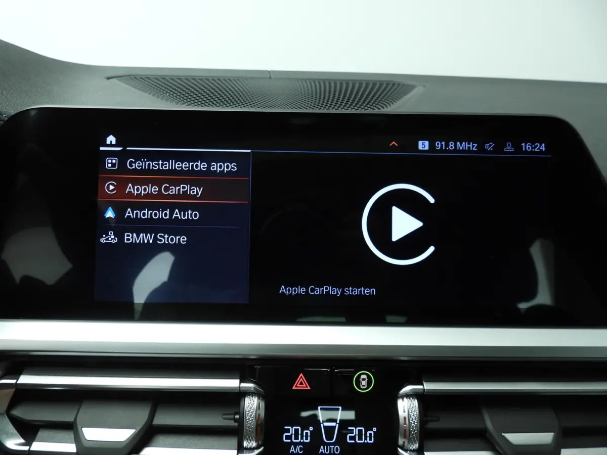 M440i xDrive | M-Sportpakket | LED | Leder | Navigatie | Trekhaak | Schuifdak | Sportstoelen | DAB | hifi speakers | Alu 19 inch