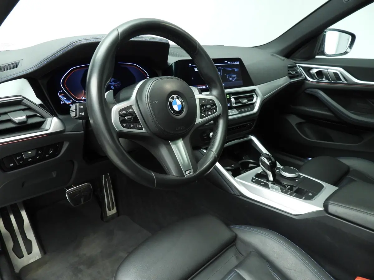 M440i xDrive | M-Sportpakket | LED | Leder | Navigatie | Trekhaak | Schuifdak | Sportstoelen | DAB | hifi speakers | Alu 19 inch