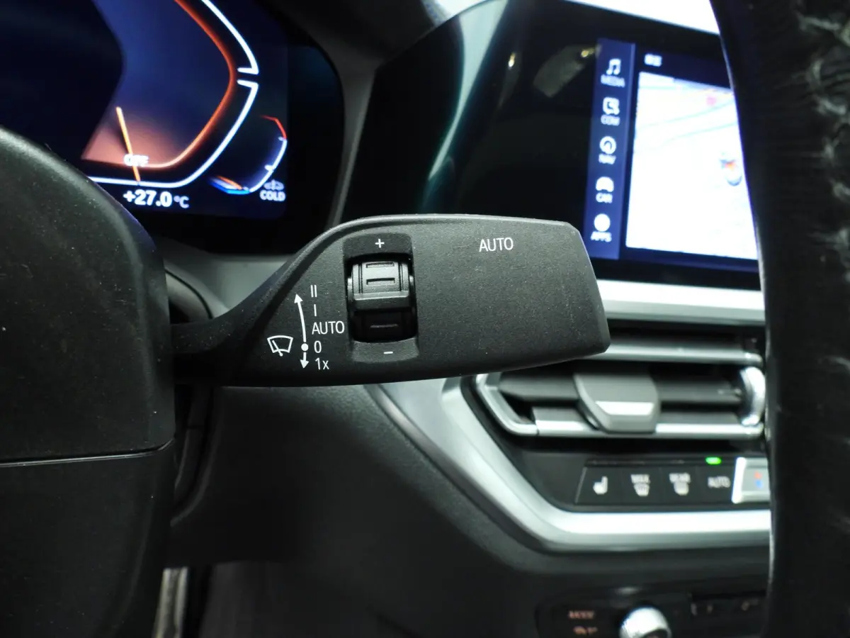 M440i xDrive | M-Sportpakket | LED | Leder | Navigatie | Trekhaak | Schuifdak | Sportstoelen | DAB | hifi speakers | Alu 19 inch