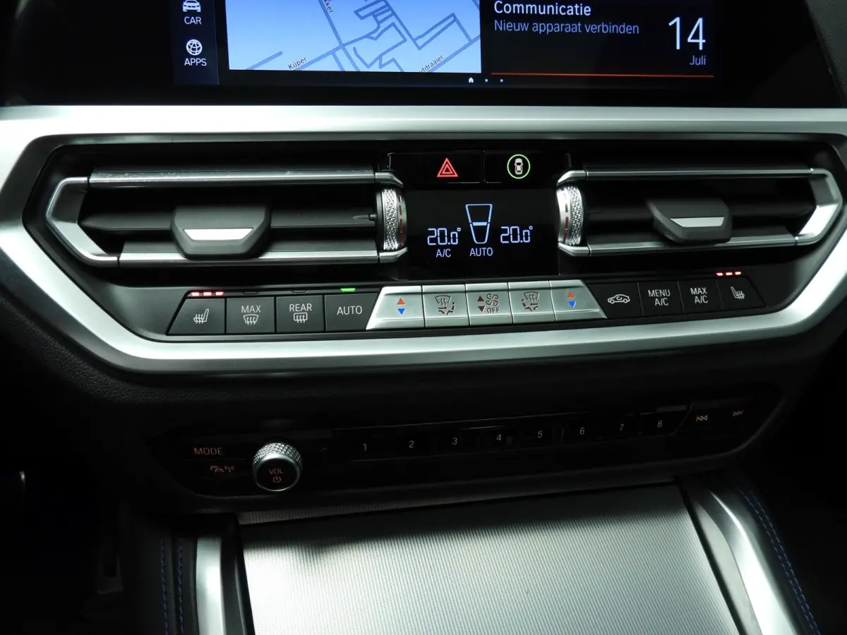 M440i xDrive | M-Sportpakket | LED | Leder | Navigatie | Trekhaak | Schuifdak | Sportstoelen | DAB | hifi speakers | Alu 19 inch