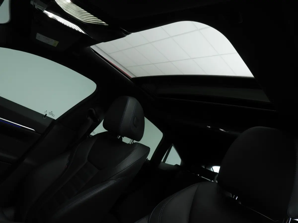 M440i xDrive | M-Sportpakket | LED | Leder | Navigatie | Trekhaak | Schuifdak | Sportstoelen | DAB | hifi speakers | Alu 19 inch