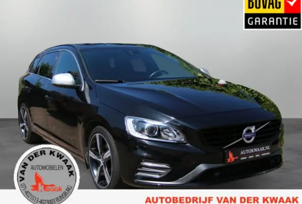 2.0 T4 Momentum R-Design | Camera achter | Parkeersensoren V+A | Navi