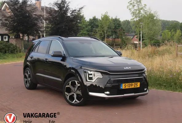 1.6 GDi Hybrid ExecutiveLine | Panoramadak | Camera | Harman Kardon | Head-Up Display | Apple Carplay |