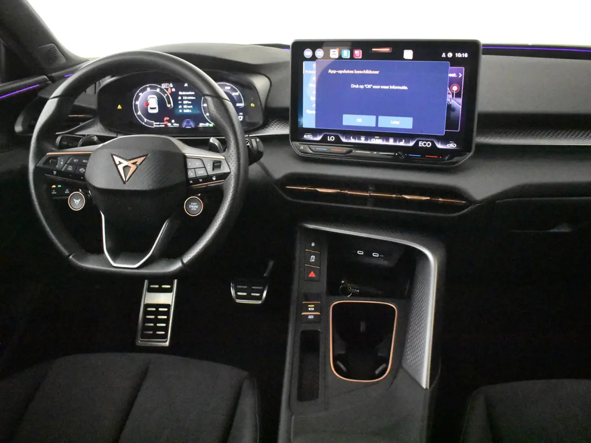 1.5 TSI e-Hybrid Business | Head-up display | rondomzicht camera | Keyless | Full-LED | Parkeer asistent | Stoel/stuurverwarming | Chassis control adapt | Cruise control Adapt | 18"LMV