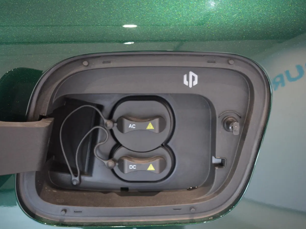 Design Pro 69.9 kWh | Lederen interieur | Navigatie | 360 Camera