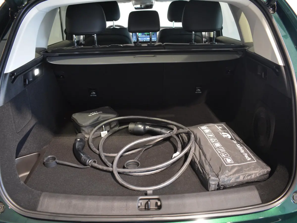 Design Pro 69.9 kWh | Lederen interieur | Navigatie | 360 Camera