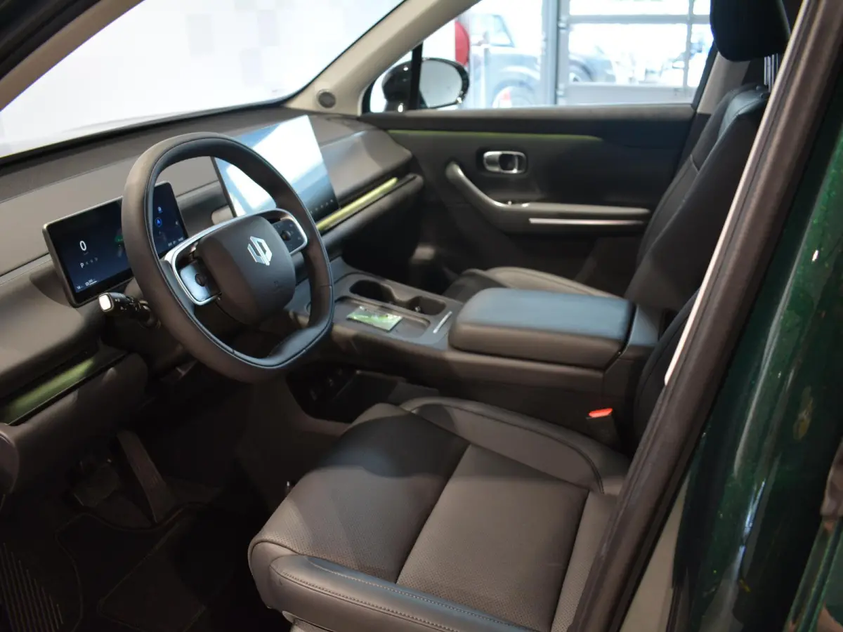 Design Pro 69.9 kWh | Lederen interieur | Navigatie | 360 Camera