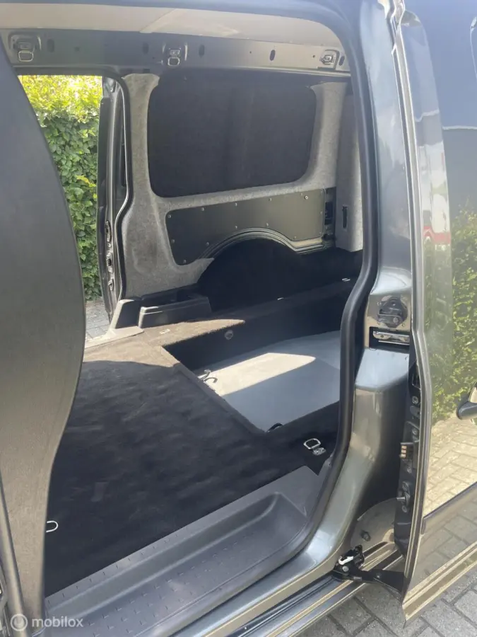 Maxi 2.0 TDI Automaat Gas- Remschuif