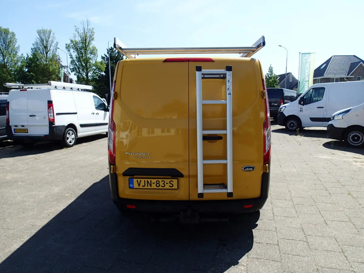 320 2.0 TDCI L2H1 Trend VOORZIEN VAN AIRCO+CRUISE+IMPERIAAL !!