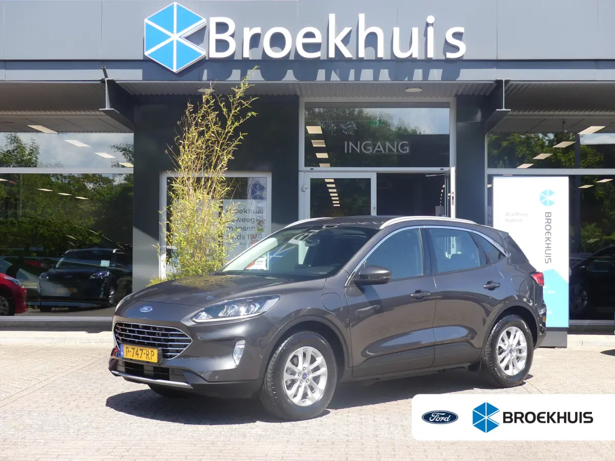2.5 PHEV Titanium | TREKHAAK | CAMERA V+A | ADAPTIVE CRUISE | DODEHOEKDETECTIE | PARKEERSENSOREN V+A | NAVI | APPLE CARPLAY / ANDROID AUTO |