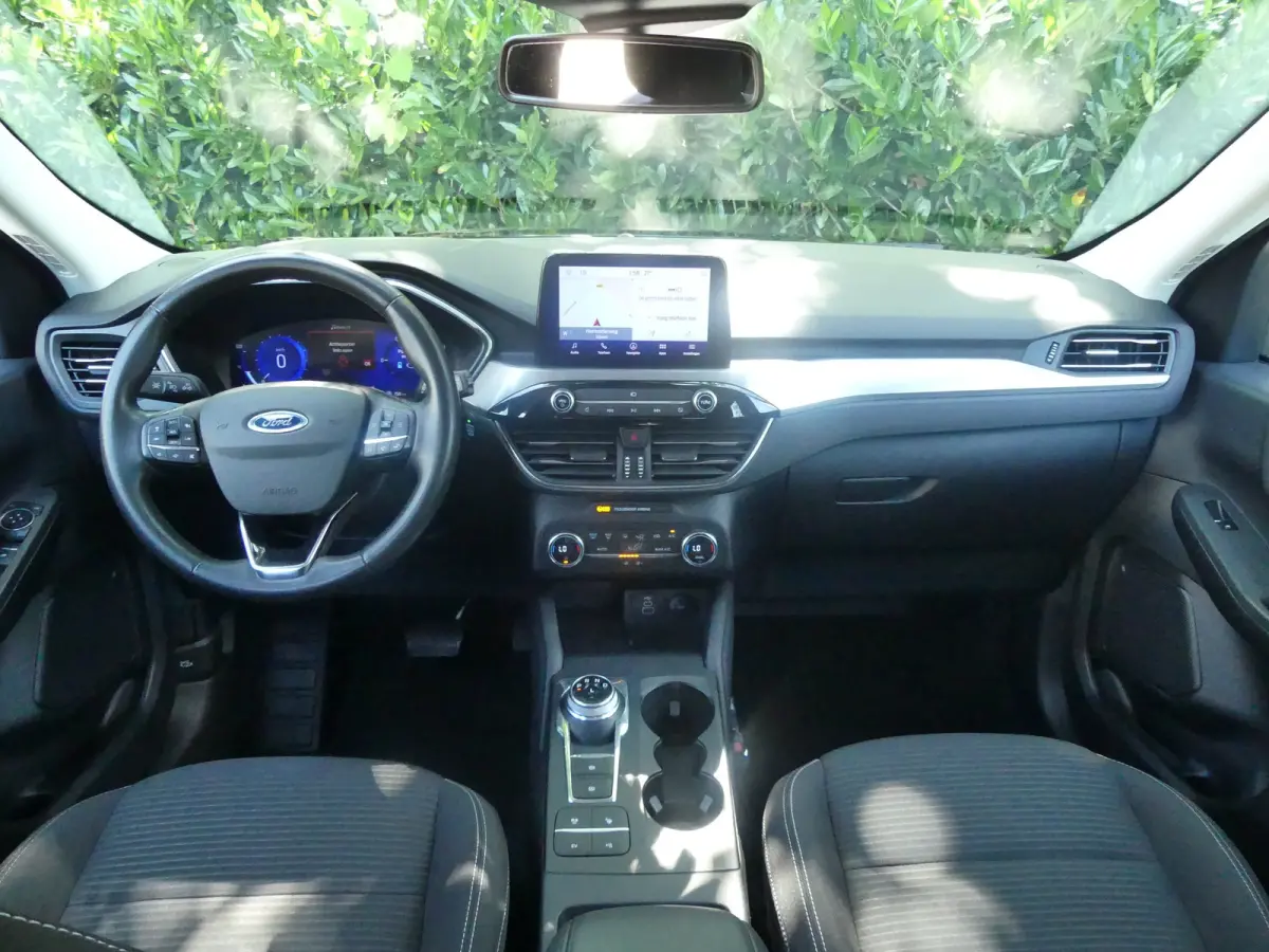 2.5 PHEV Titanium | TREKHAAK | CAMERA V+A | ADAPTIVE CRUISE | DODEHOEKDETECTIE | PARKEERSENSOREN V+A | NAVI | APPLE CARPLAY / ANDROID AUTO |