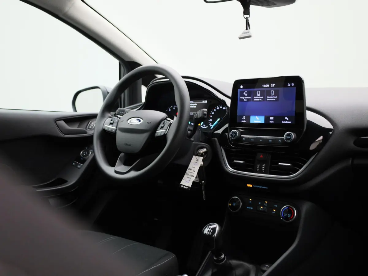 1.0i EcoBoost MHEV 92kW Connected APPLE CARPLAY | PARKEERSENSOREN VOOR EN ACHTER | CRUISE CONTROL | DEALER ONDERHOUDEN