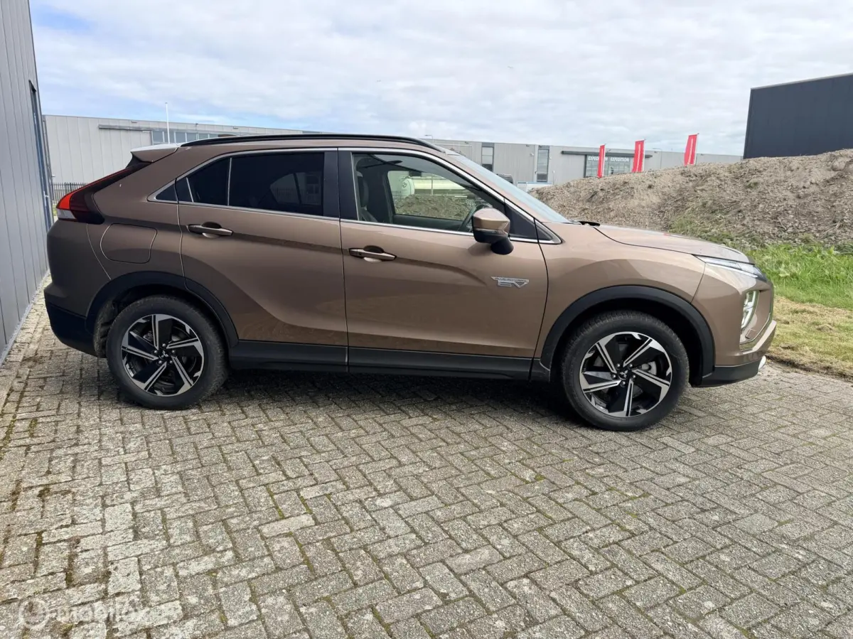 2.4 PHEV Executive