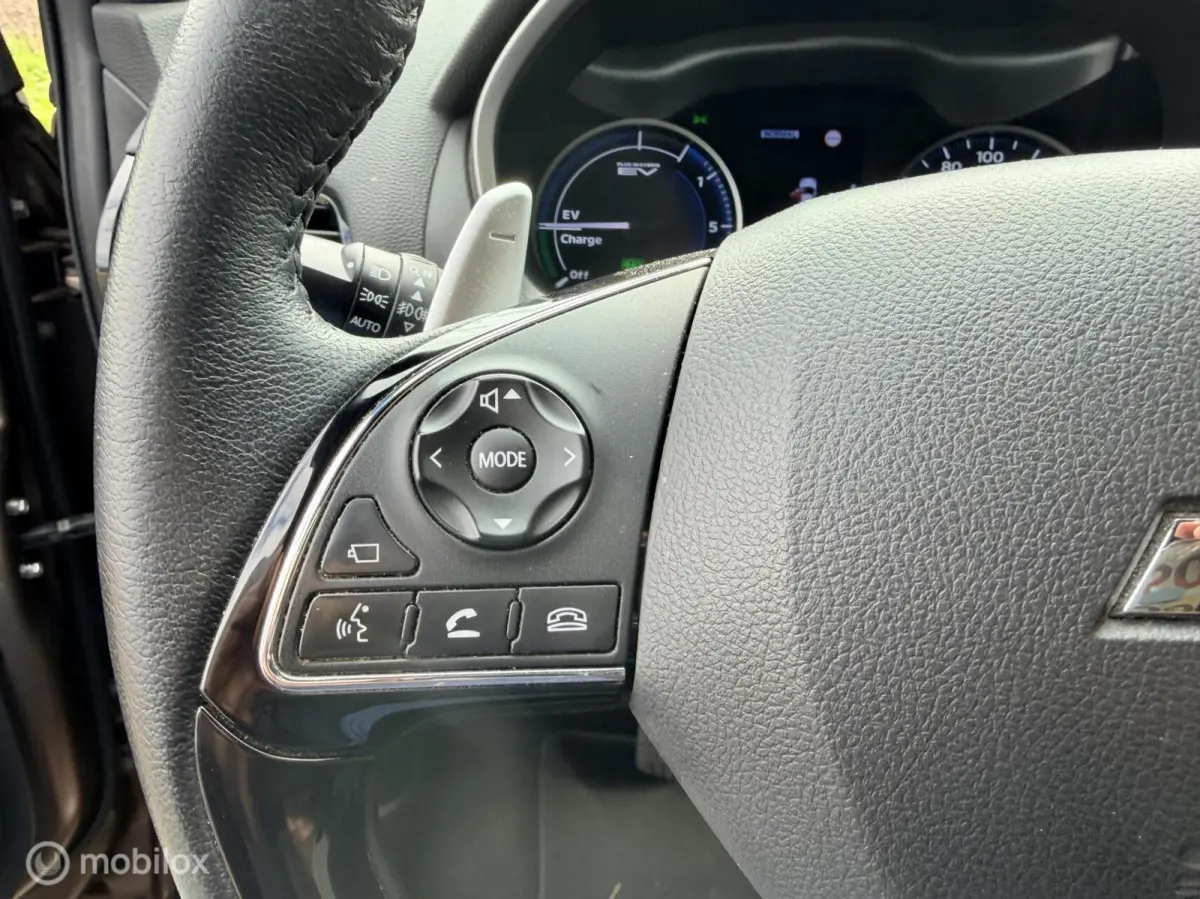 2.4 PHEV Executive