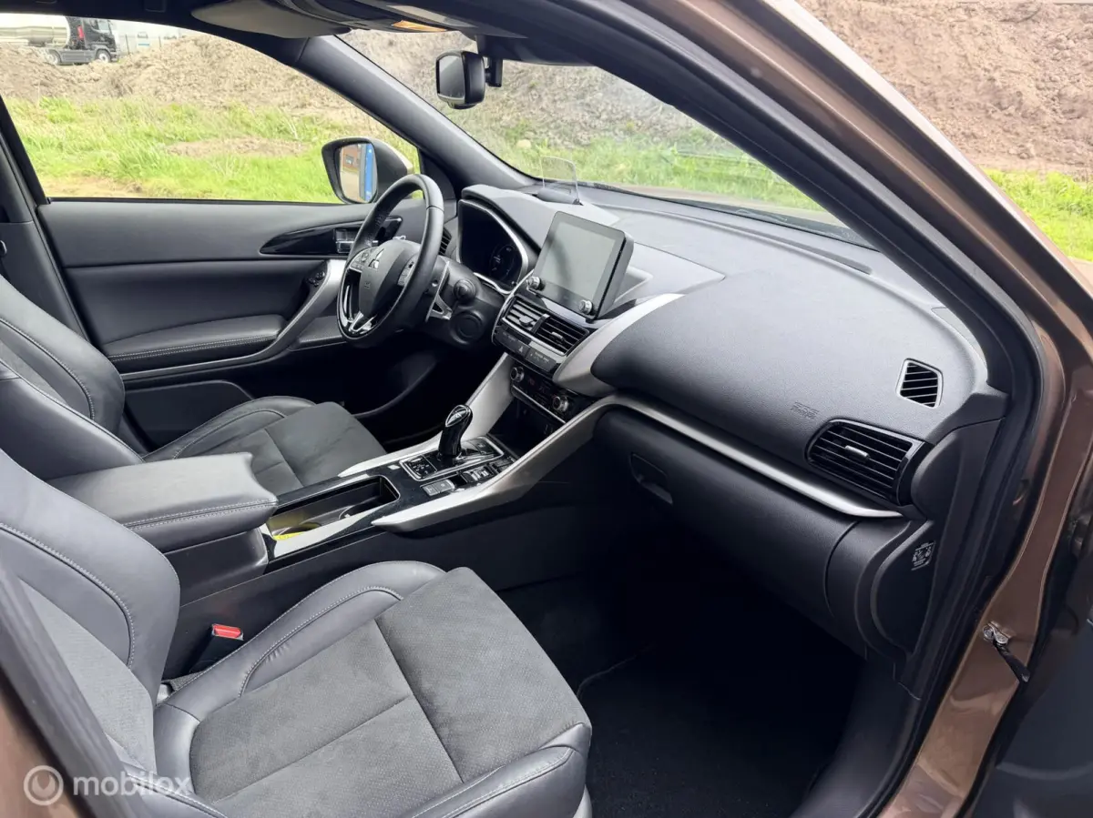2.4 PHEV Executive