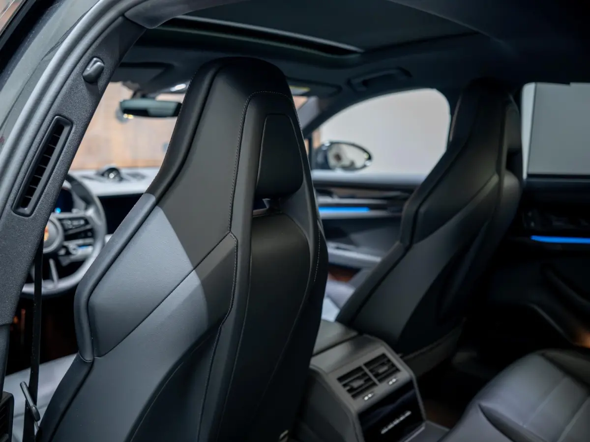 2.9 4S E-Hybrid | SportDesign | Massage | Achterasbest. | Sportuitlaat | Pano | ACC |