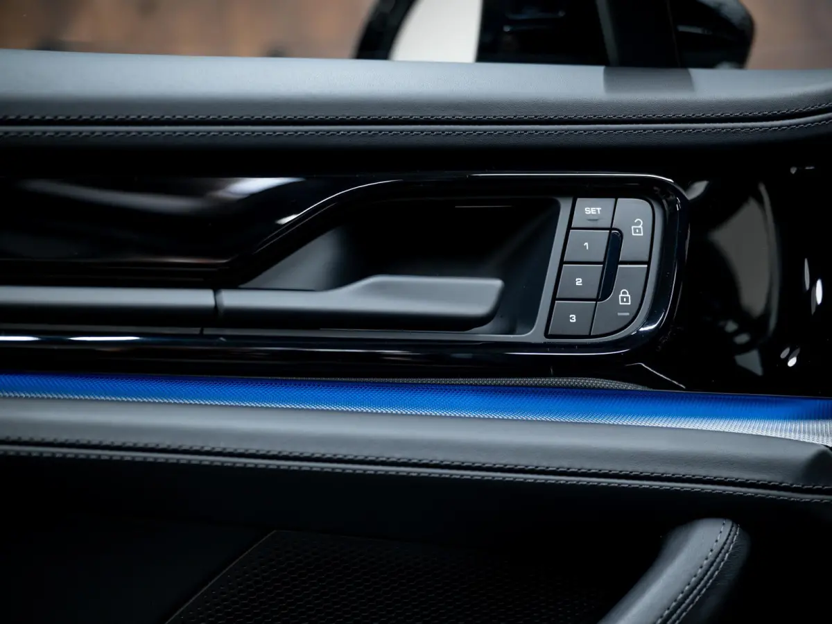 2.9 4S E-Hybrid | SportDesign | Massage | Achterasbest. | Sportuitlaat | Pano | ACC |