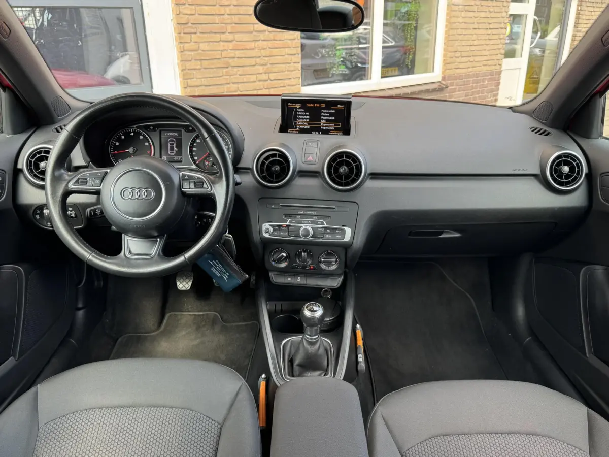 1.0 TFSI S-LINE SPORT 5-DEURS/NAVI/2-TONE/NL-AUTO