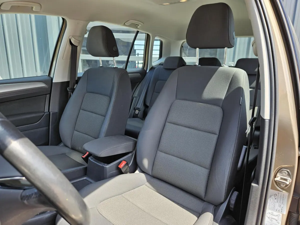 1.0 TSI Comf-line Automaat | NAVI | CAMERA | NAP
