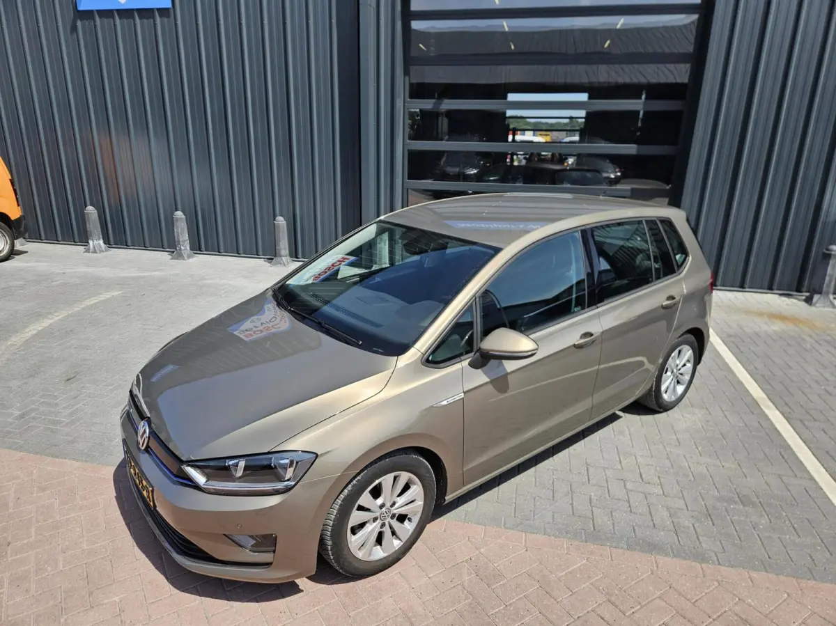 1.0 TSI Comf-line Automaat | NAVI | CAMERA | NAP