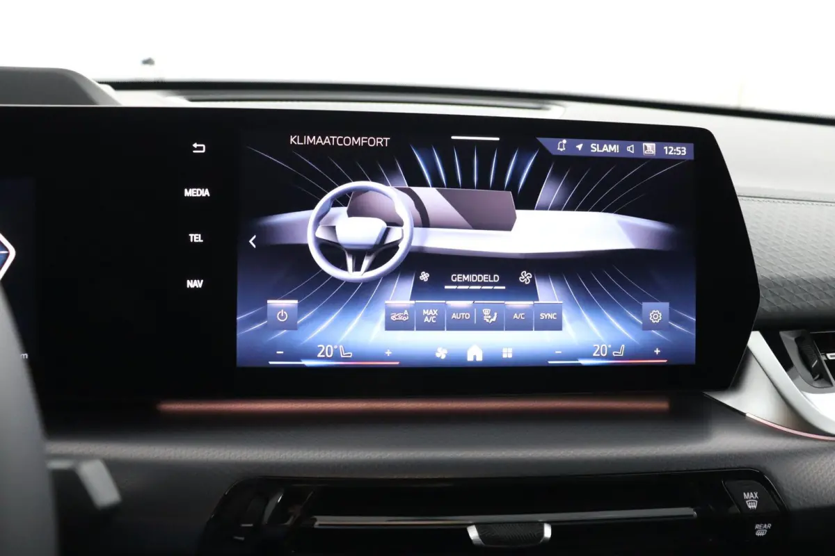 eDrive20 67 kWh M Sport Edition | SOH 100% | M Sport Pro | Trekhaak | Head-Up Display | Panoramadak | Elektrisch verstelbare stoelen | Driving Assistant Plus | Harman Kardon