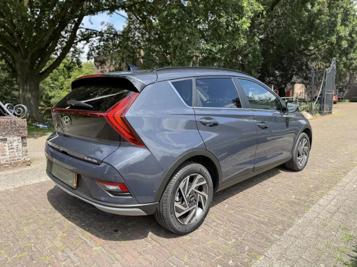 1.0 T-GDI Premium | 7400KM! | Adaptive | CarPlay | Fabrieksgarantie |