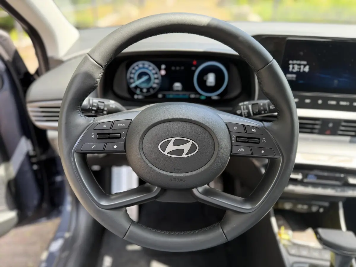 1.0 T-GDI Premium | 7400KM! | Adaptive | CarPlay | Fabrieksgarantie |