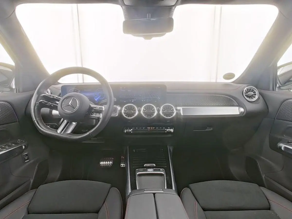 250+ AMG Line 71 kWh