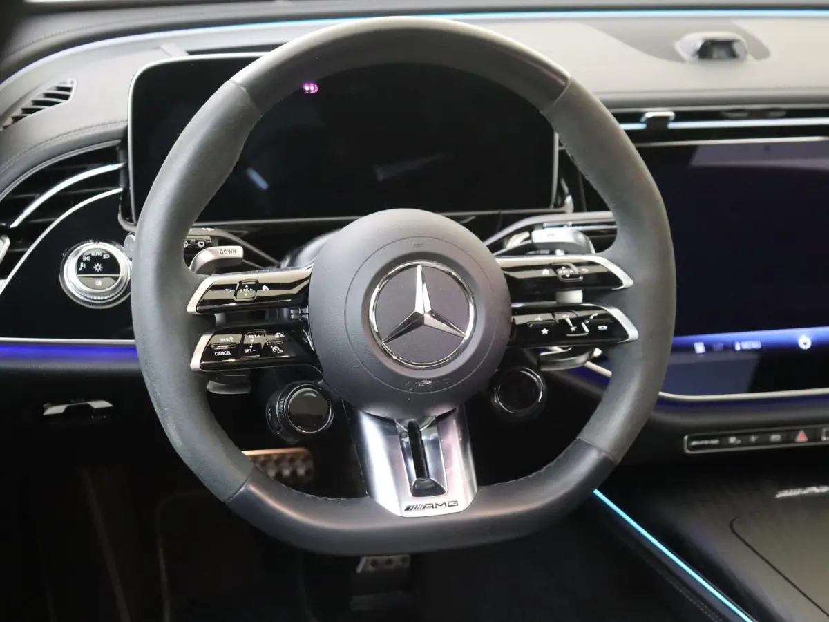AMG 53 4MATIC+ Panoramadak / AMG Dynamic Plus /  Memory Seats / Head-up / 360 Camera / Burmester / Rijassistentie + / Elektrische Trekhaak /
