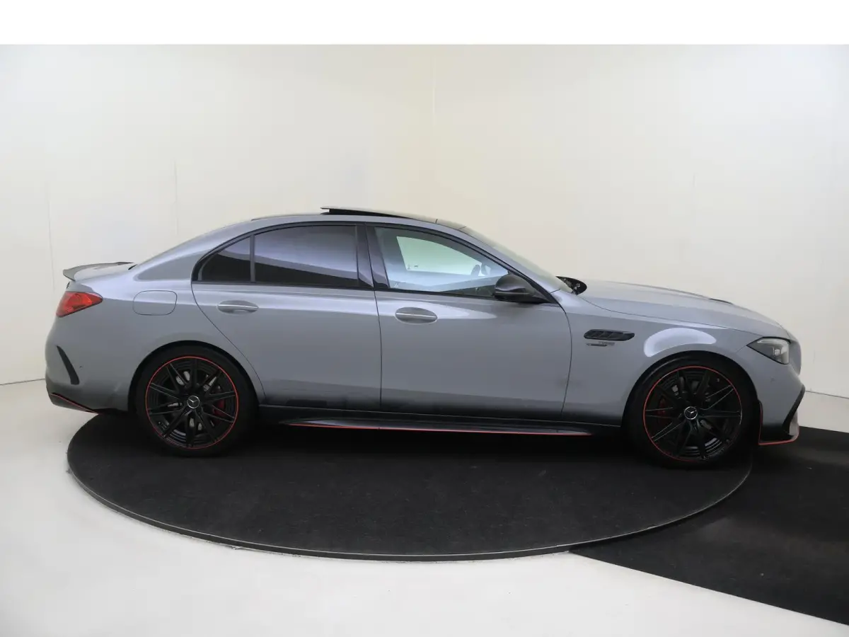 AMG 63 S E Performance Night Edition / F1 Edition/ 20 inch/ Perf. Stoelen/ Carbon/ Night 1+2/ Burmester 3D/ Drivers Pack