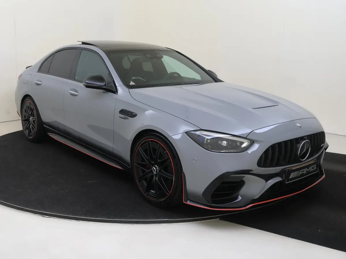 AMG 63 S E Performance Night Edition / F1 Edition/ 20 inch/ Perf. Stoelen/ Carbon/ Night 1+2/ Burmester 3D/ Drivers Pack