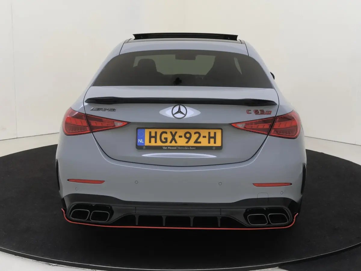 AMG 63 S E Performance Night Edition / F1 Edition/ 20 inch/ Perf. Stoelen/ Carbon/ Night 1+2/ Burmester 3D/ Drivers Pack