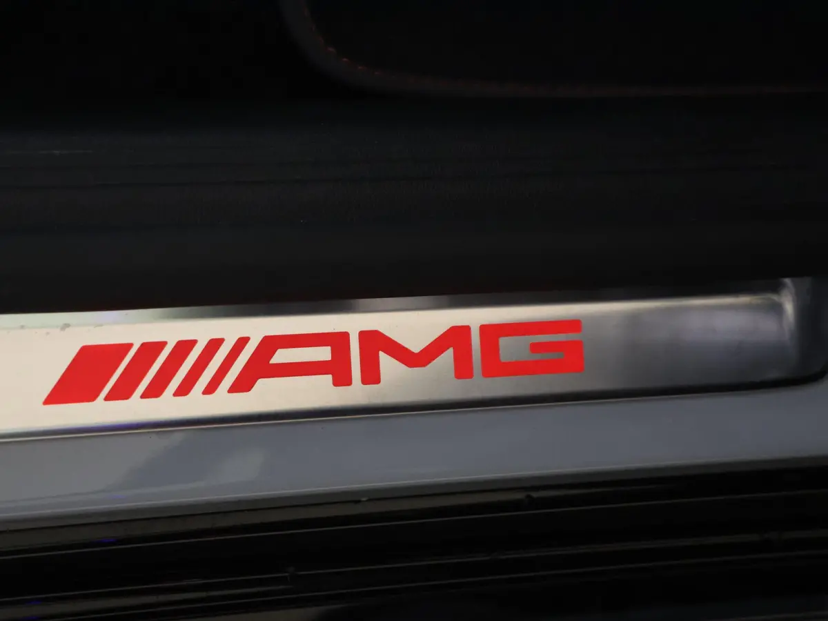 AMG 63 S E Performance Night Edition / F1 Edition/ 20 inch/ Perf. Stoelen/ Carbon/ Night 1+2/ Burmester 3D/ Drivers Pack