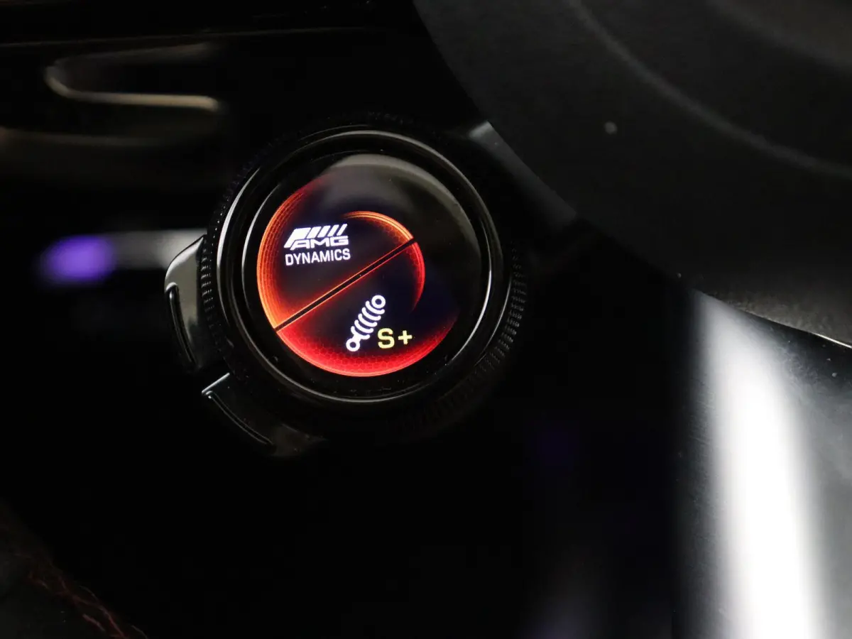 AMG 63 S E Performance Night Edition / F1 Edition/ 20 inch/ Perf. Stoelen/ Carbon/ Night 1+2/ Burmester 3D/ Drivers Pack