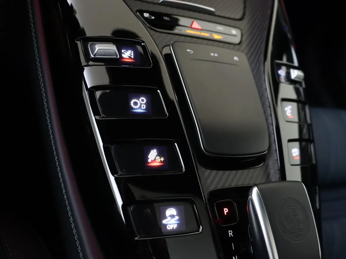 AMG 53 4MATIC+ Premium / Stoelverwarming / 360Graden-Camera / Panorama-schuifdak / Memory-Stoelen / Night-Pakket / Stoelventilatie /
